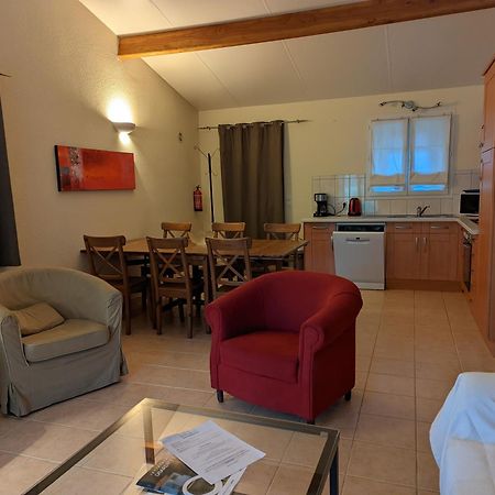 Etang Vallier Resort Brossac Esterno foto