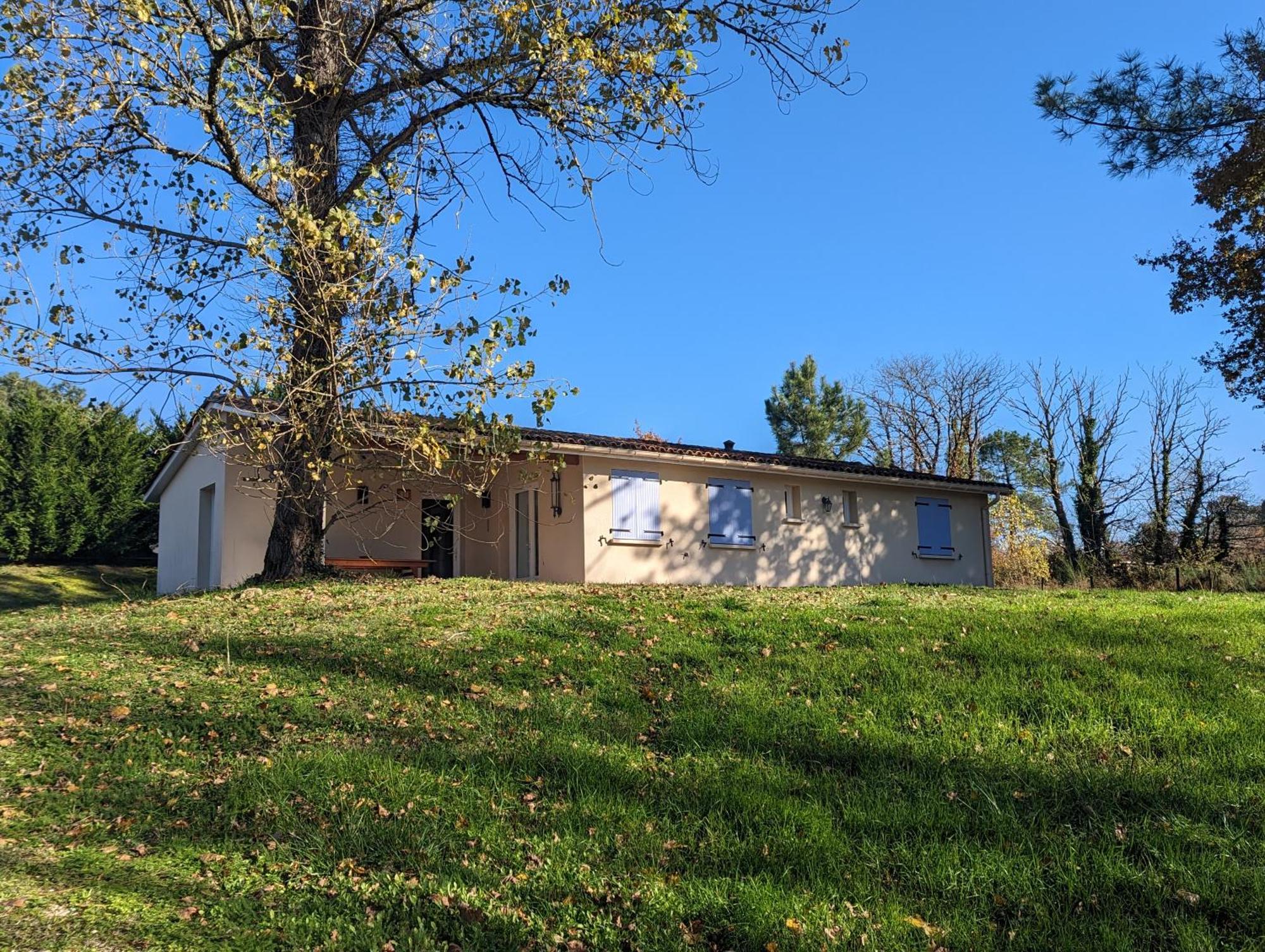Etang Vallier Resort Brossac Esterno foto