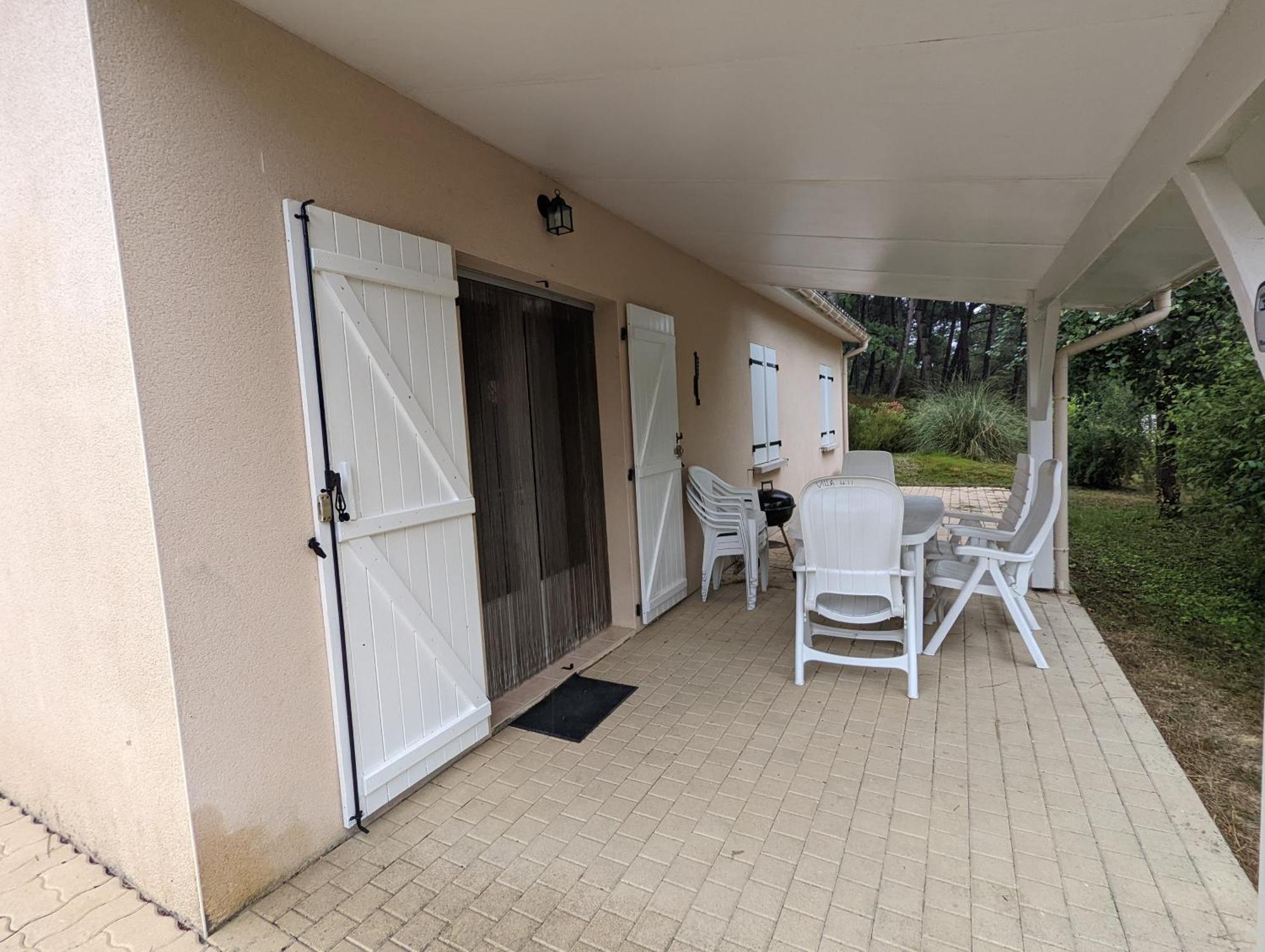 Etang Vallier Resort Brossac Esterno foto